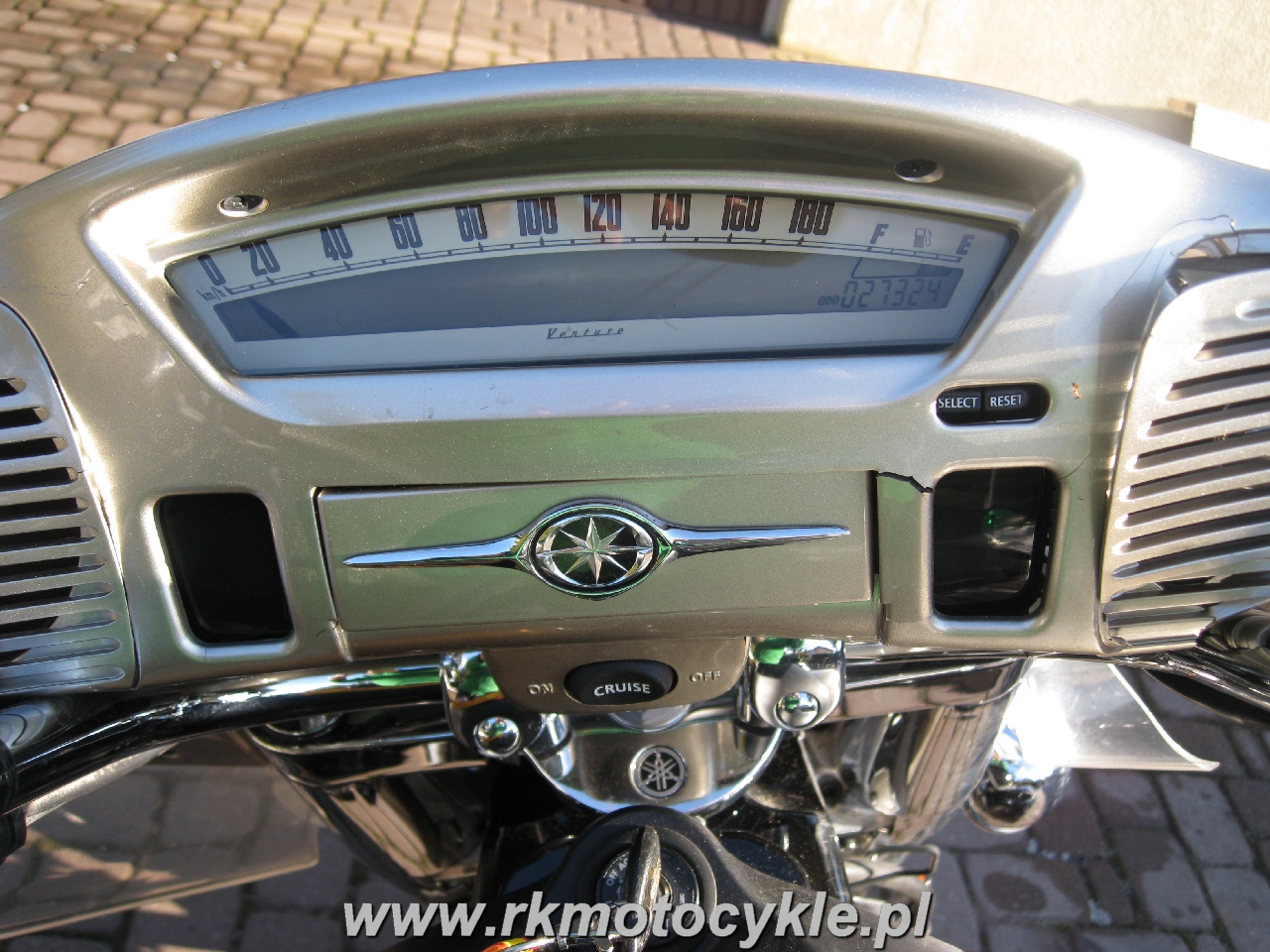 RK MOTOCYKLE - YAMAHA XVZ 1300 ROYAL STAR VENTURE RK MOTOCYKLE - YAMAHA XVZ 1300 ROYAL STAR VENTURE