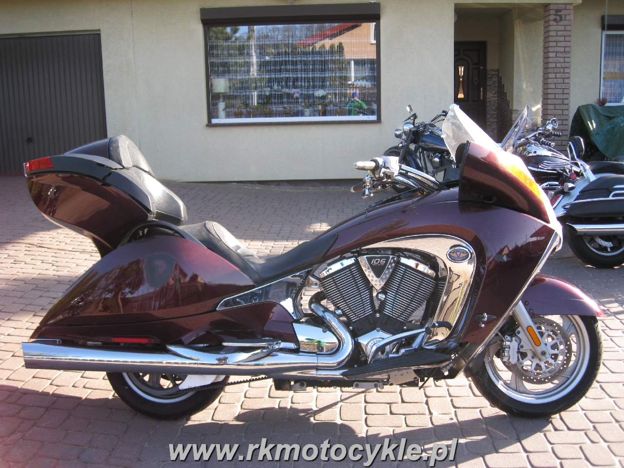 RK MOTOCYKLE: profesjonalny import motocykli, quadów z Usa 